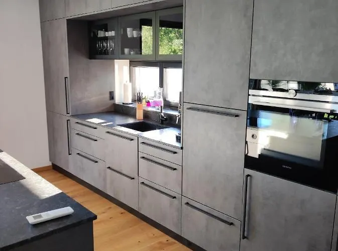 Apartmán Luxurioeses Penthouse Mit Blick Auf Uno-city Und Dem Kaiserwasser. 3schlafzimmer, 2 Baeder, Privat Lift Ins Vídeň